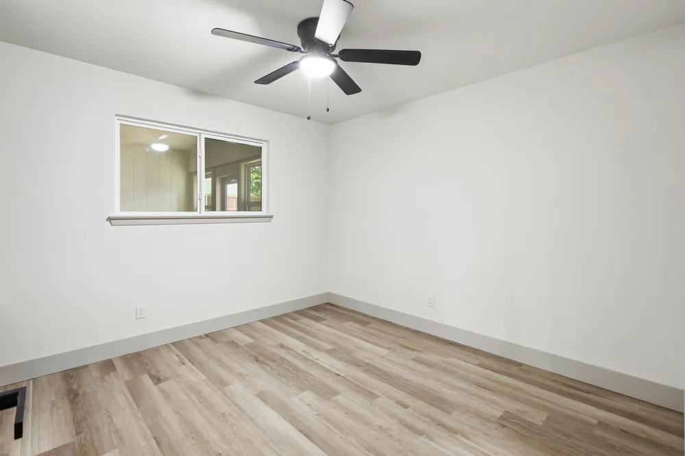 442 Hanover Lane Irving, TX 75062