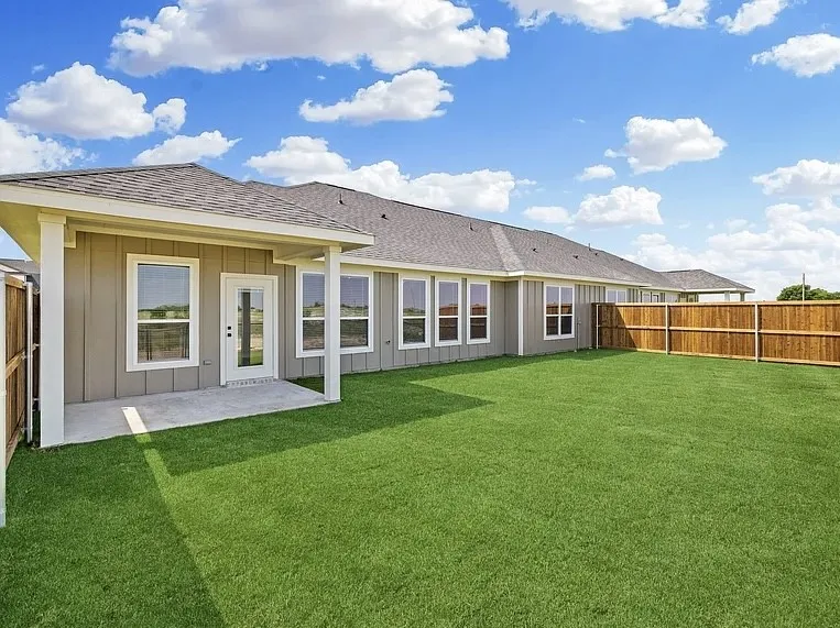 6650 Florence Drive #6648 Midlothian, TX 76065