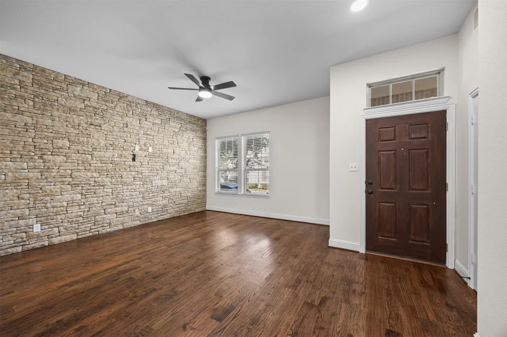 743 Matthew Place Richardson, TX 75081