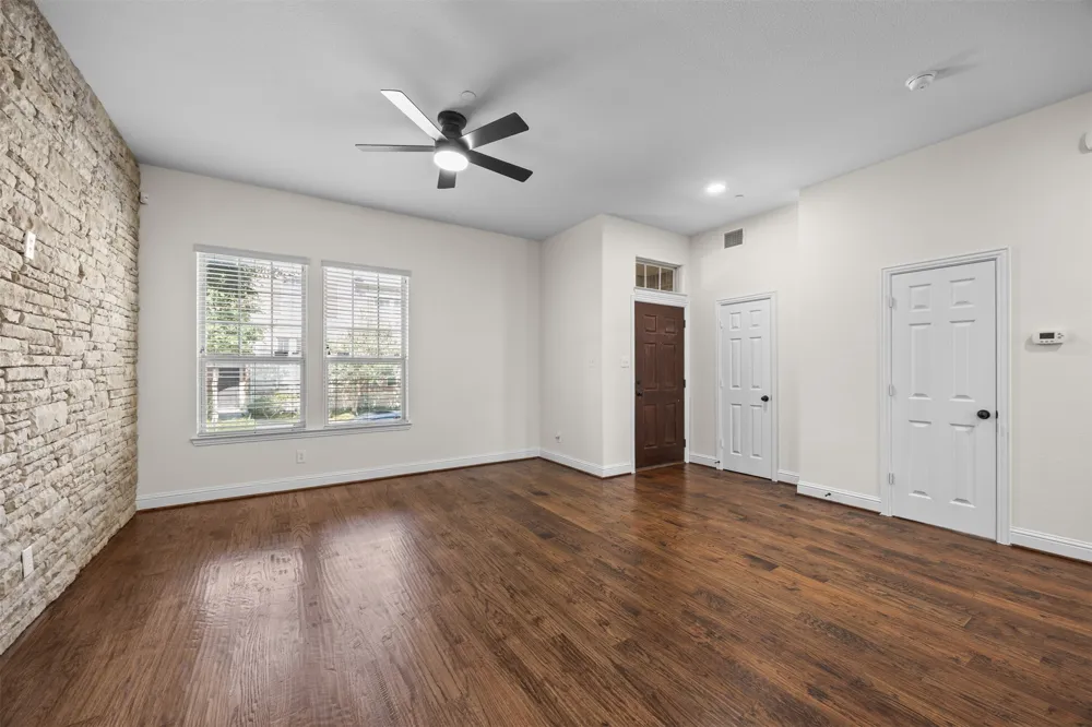 743 Matthew Place Richardson, TX 75081