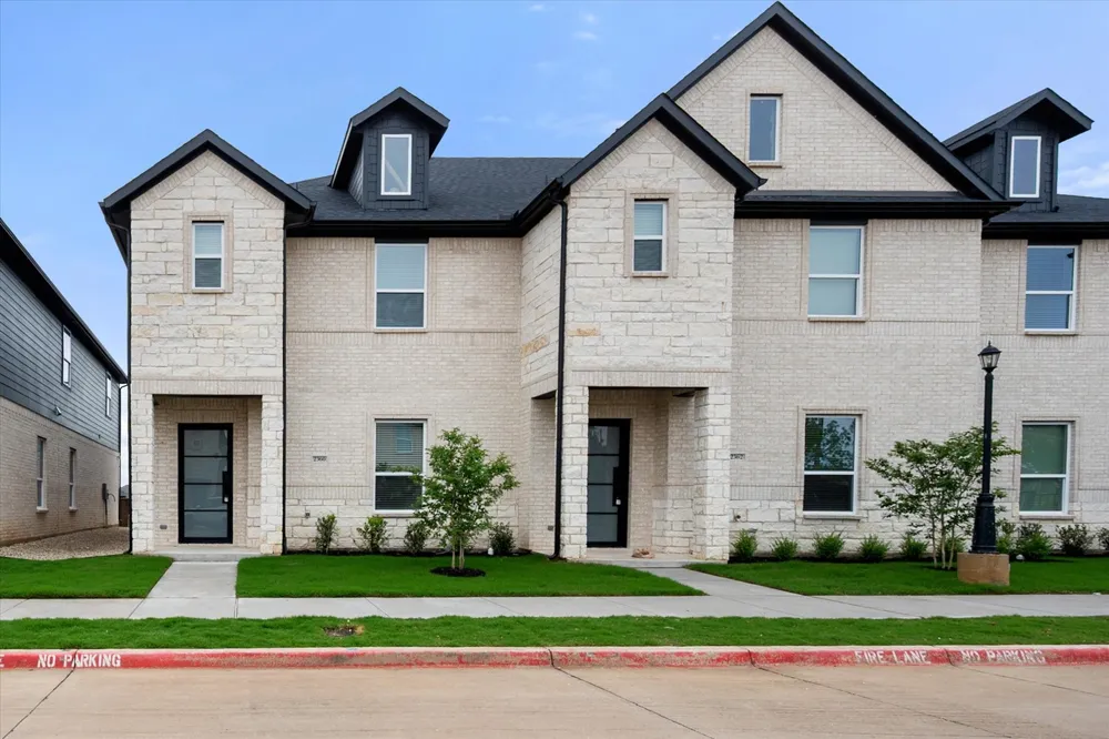 2362 Spring Park Boulevard Arlington, TX 76016