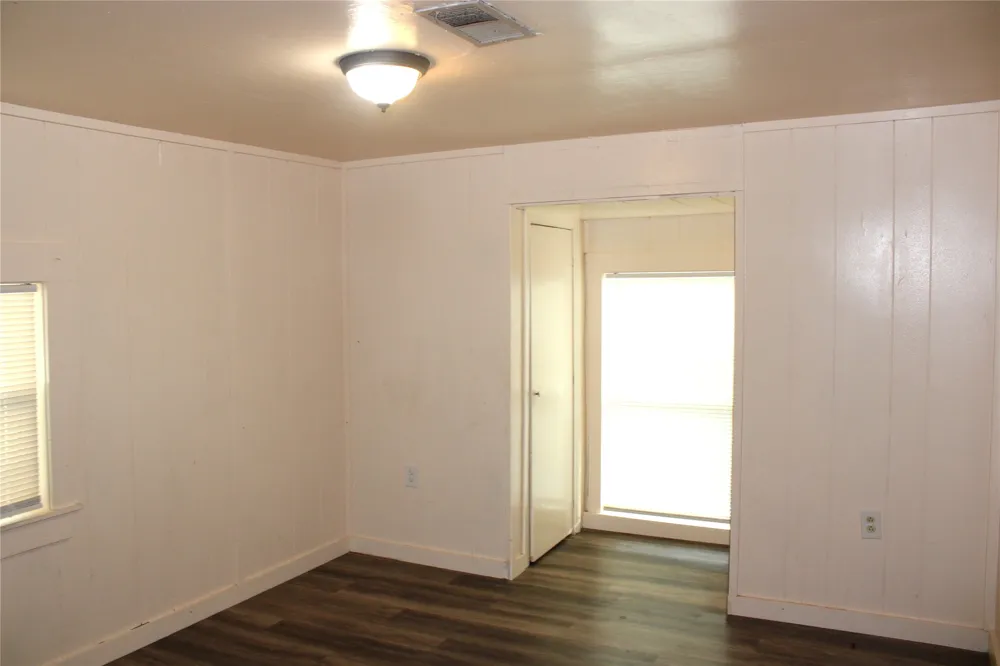 1821 Bell Street Waco, TX 76711