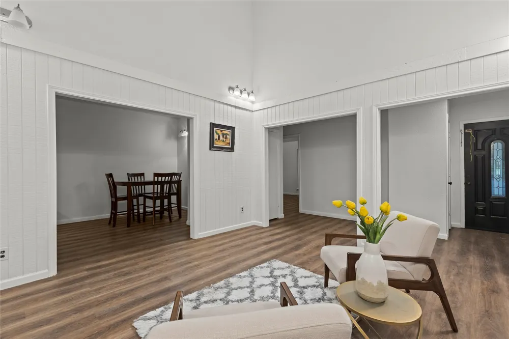 211 Willowwood Place Duncanville, TX 75116
