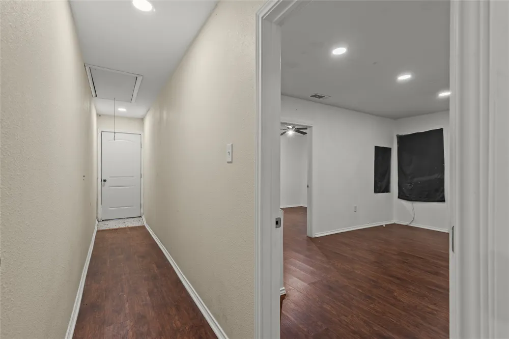 211 Willowwood Place Duncanville, TX 75116