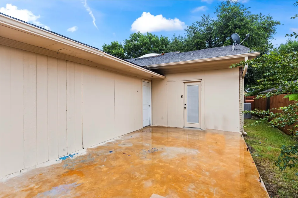 211 Willowwood Place Duncanville, TX 75116