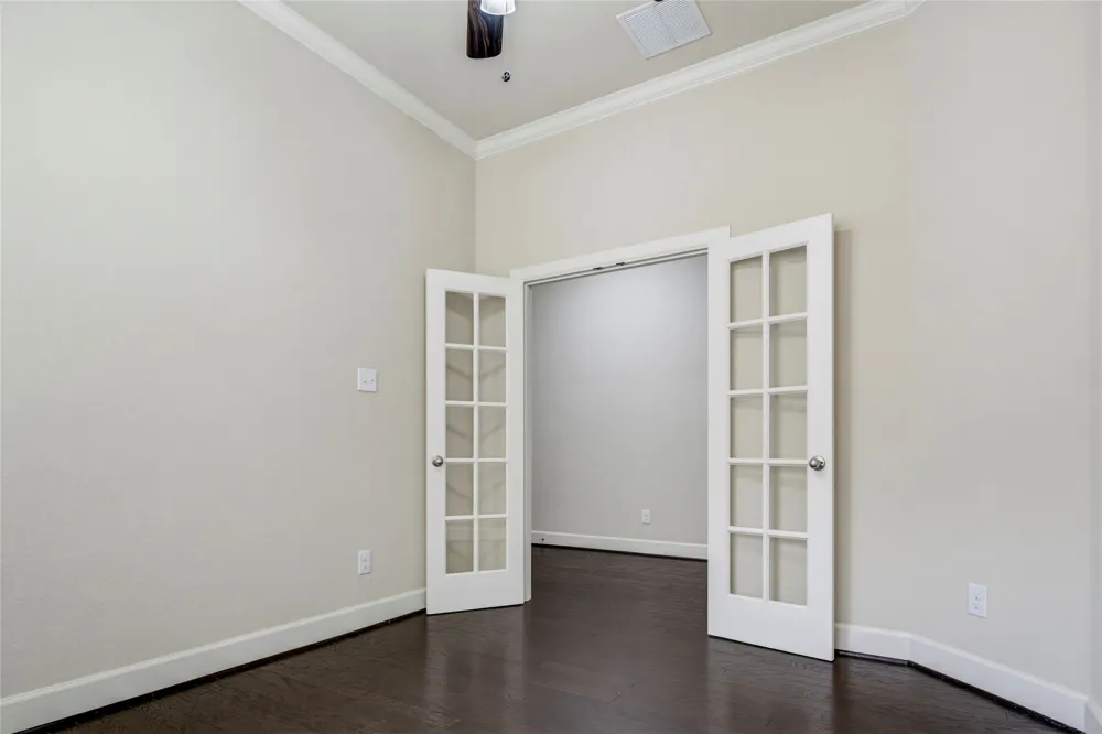 5928 Silverton Avenue McKinney, TX 75070