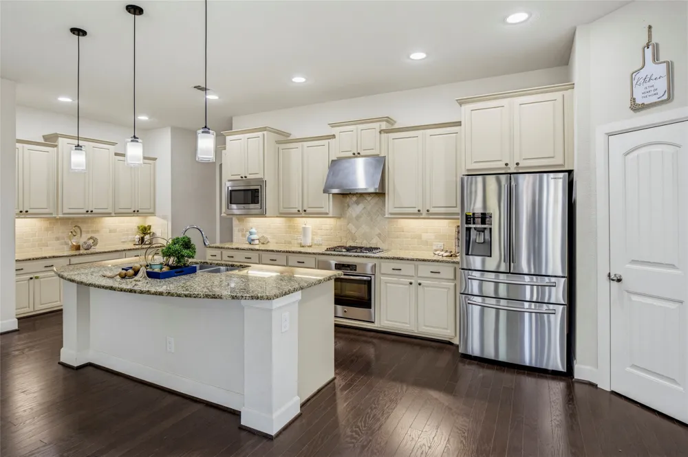 5928 Silverton Avenue McKinney, TX 75070