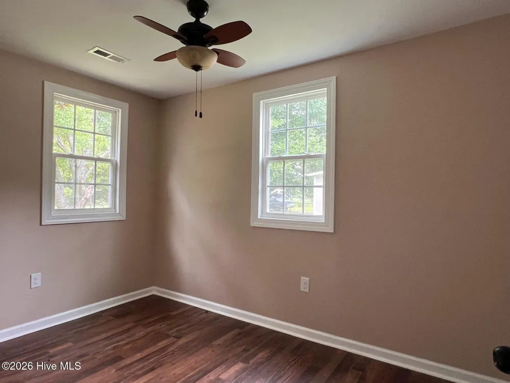 622 E Vance Street Laurinburg, NC 28352