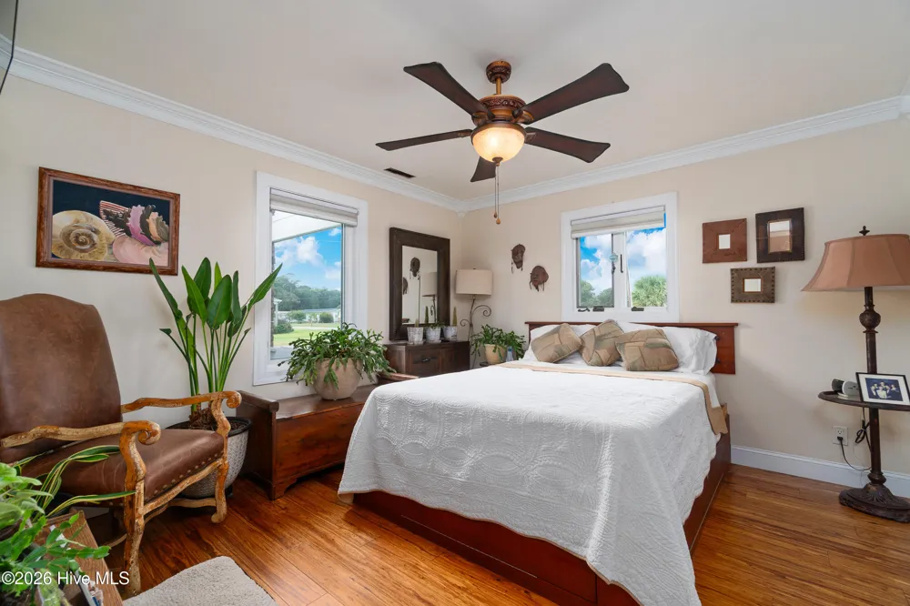 102 Shoreline Drive Atlantic Beach, NC 28512