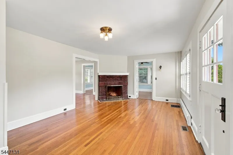 636 Prospect St Westfield Town, NJ 07090