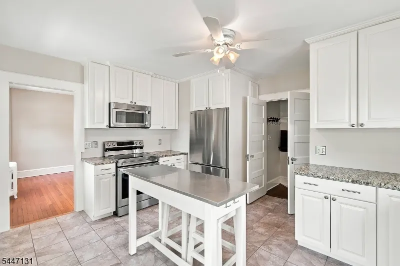 636 Prospect St Westfield Town, NJ 07090