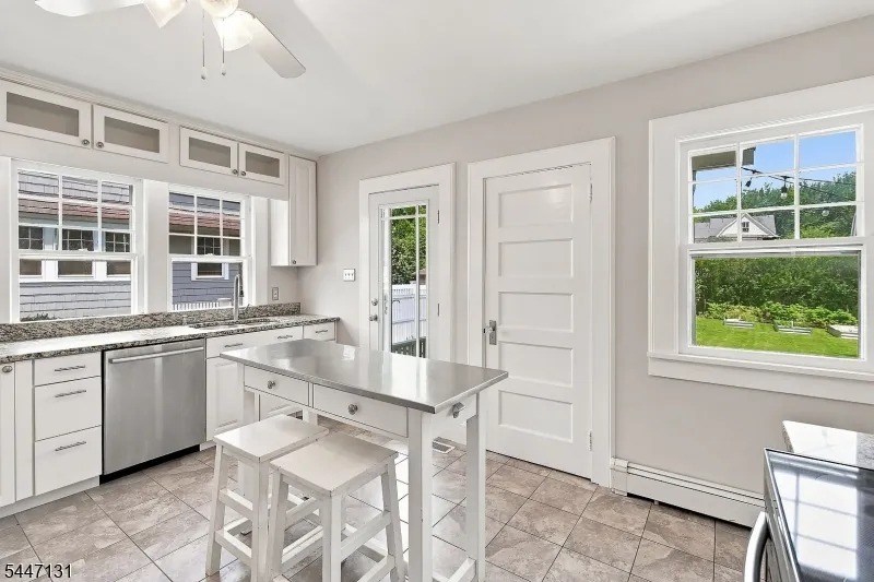 636 Prospect St Westfield Town, NJ 07090