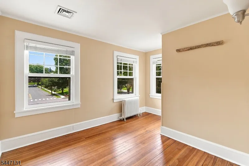 636 Prospect St Westfield Town, NJ 07090