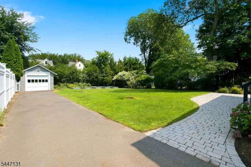 636 Prospect St Westfield Town, NJ 07090
