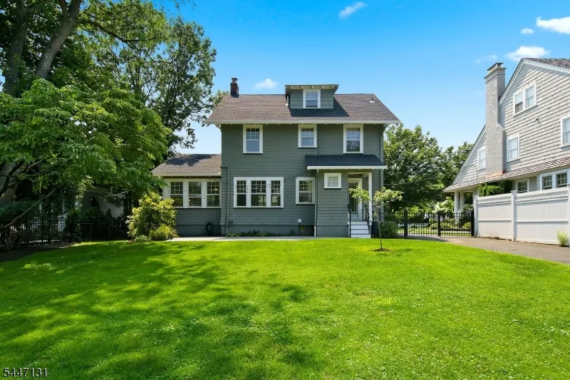 636 Prospect St Westfield Town, NJ 07090