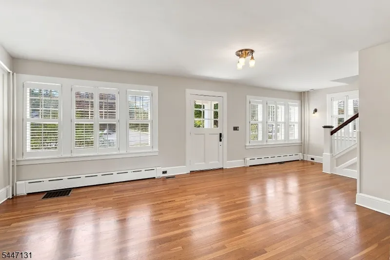 636 Prospect St Westfield Town, NJ 07090