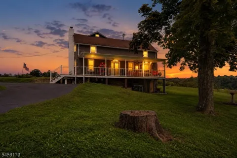 21 Frontage Rd