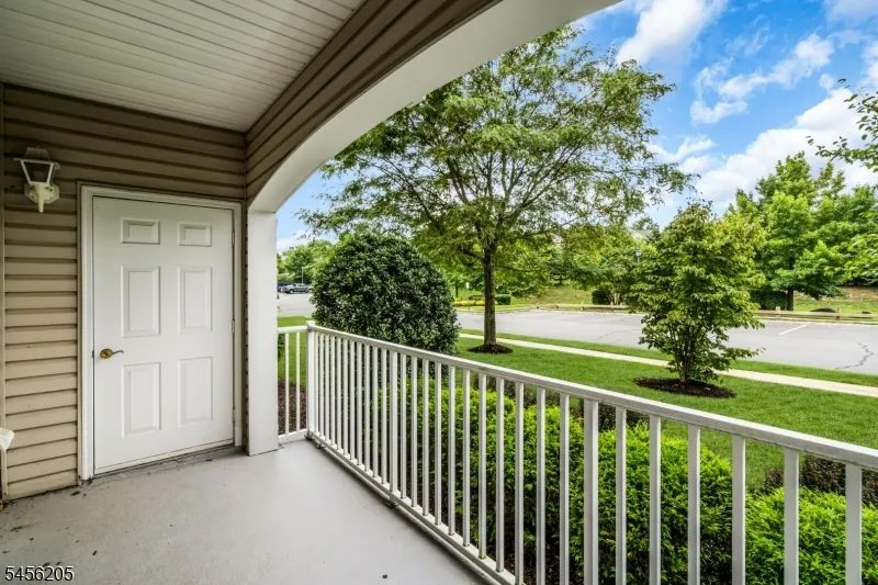7110 Westover Way #7110 Unit 7110 Franklin, NJ 08873