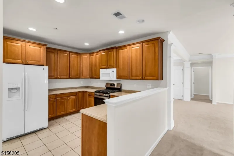 7110 Westover Way #7110 Unit 7110 Franklin, NJ 08873