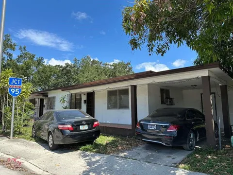 545 NW 81st St