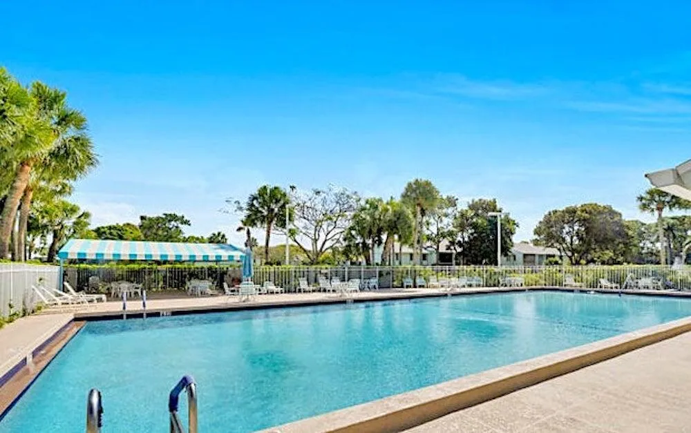 3726 Savoy Lane #D2 West Palm Beach, FL 33417