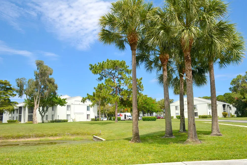 3726 Savoy Lane #D2 West Palm Beach, FL 33417