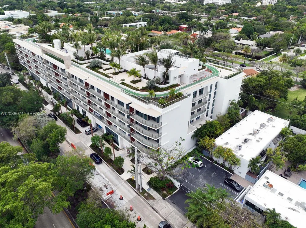 2200 Brickell Ave #308 Miami, FL 33129