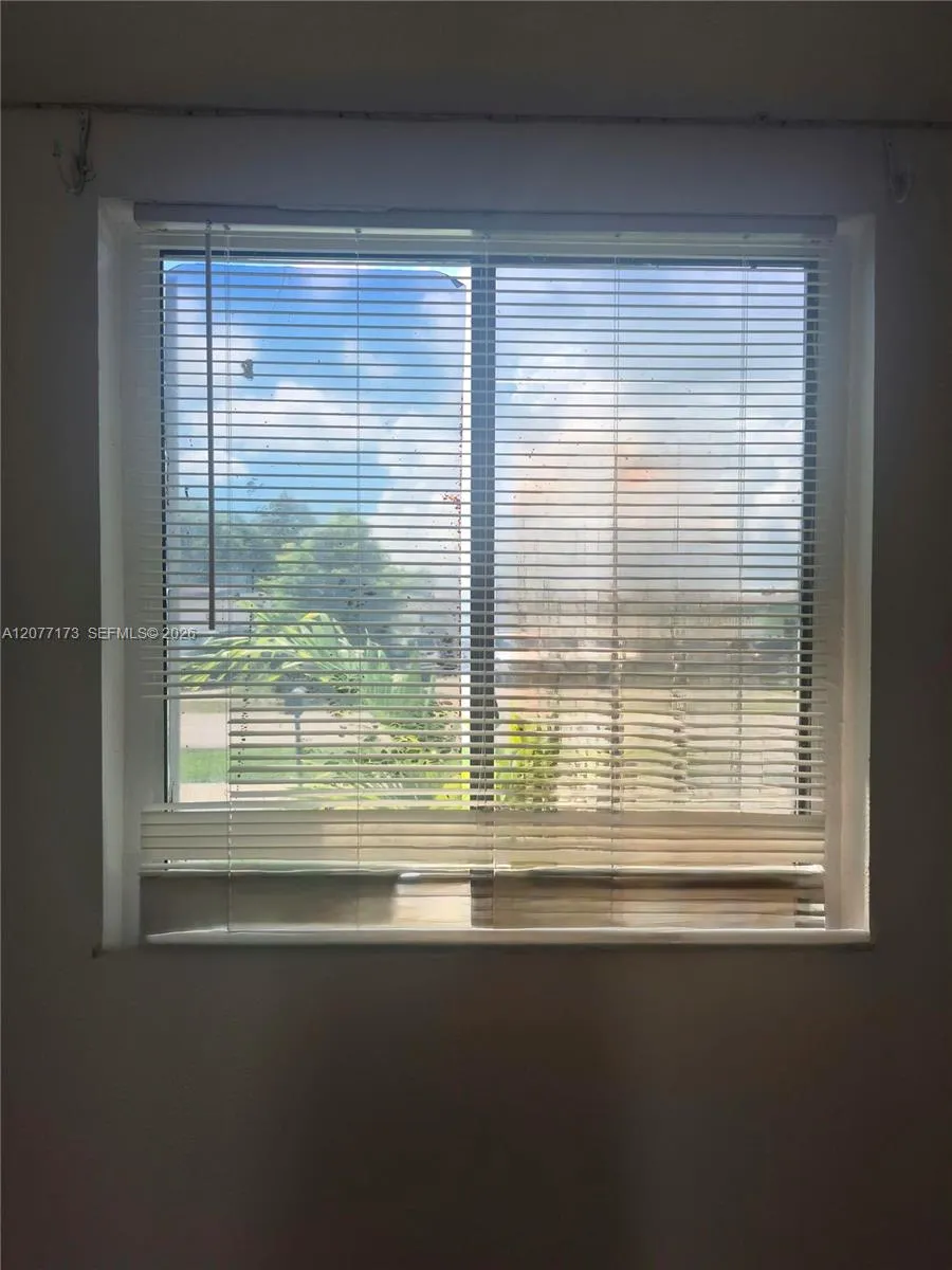 11285 SW 43rd St Miami, FL 33165