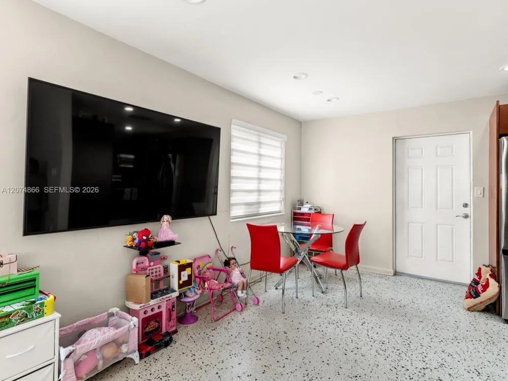 740 NW 32nd Ct Miami, FL 33125