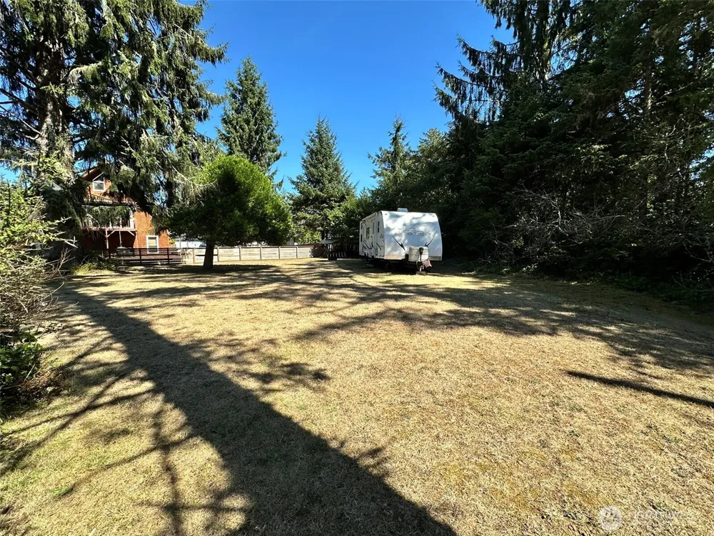 816 Scaup Court SE Ocean Shores, WA 98569