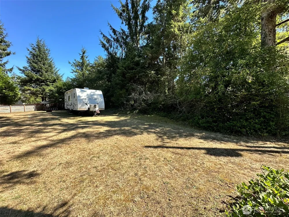 816 Scaup Court SE Ocean Shores, WA 98569
