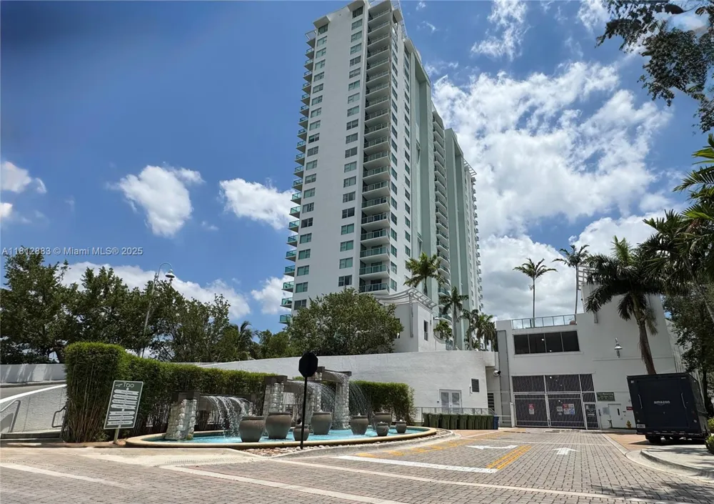 2641 Flamingo Rd #1001N Sunrise, FL 33323