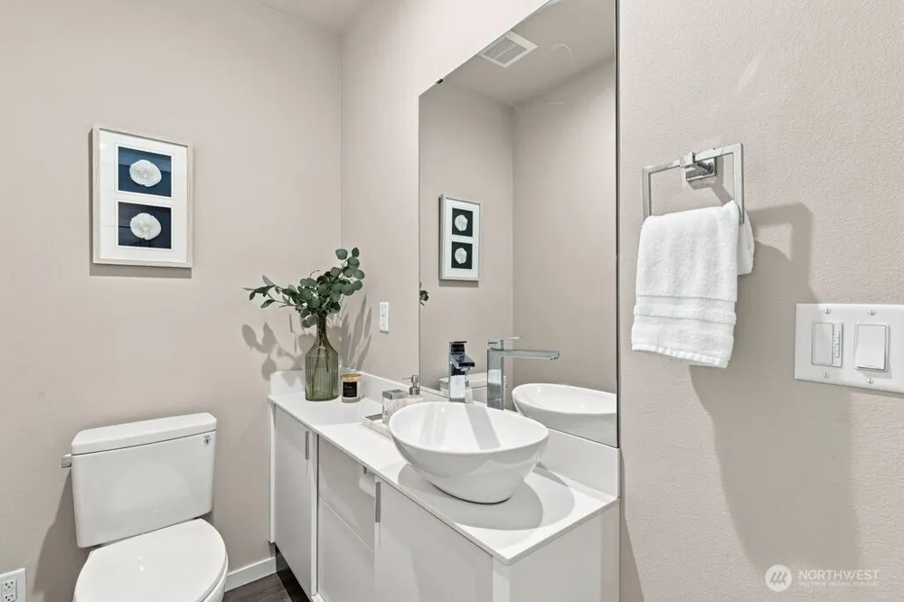 33569 Walnut Avenue SE Black Diamond, WA 98010