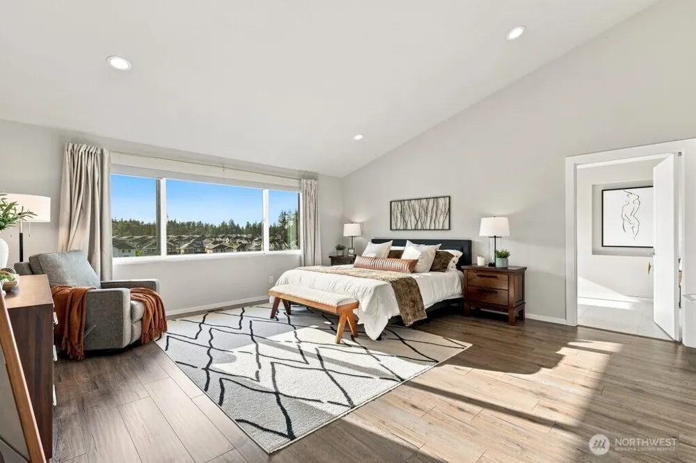 33569 Walnut Avenue SE Black Diamond, WA 98010