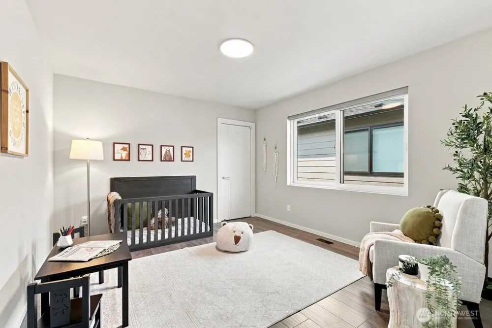 33569 Walnut Avenue SE Black Diamond, WA 98010
