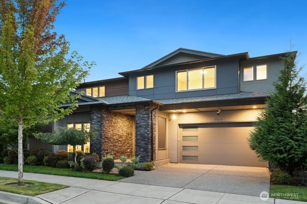 33569 Walnut Avenue SE Black Diamond, WA 98010