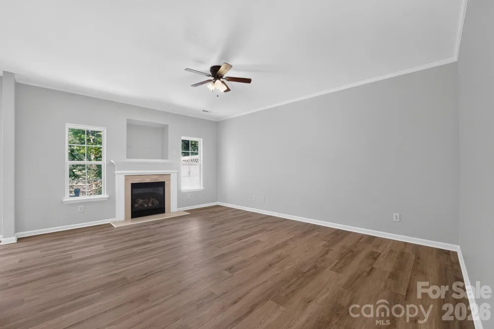 13711 Singleleaf Lane Charlotte, NC 28278