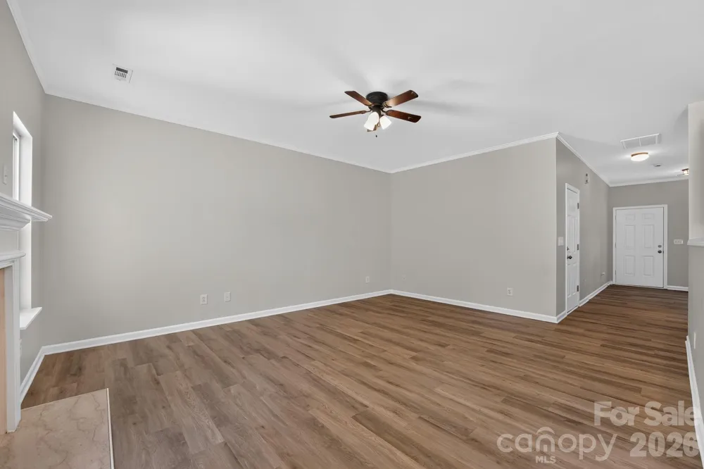 13711 Singleleaf Lane Charlotte, NC 28278