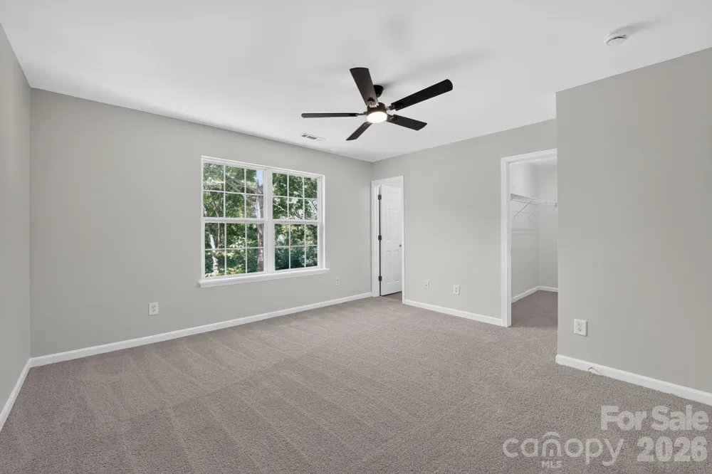 13711 Singleleaf Lane Charlotte, NC 28278