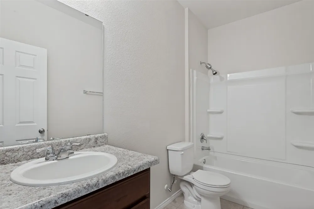 137 Miracle Drive Jarrell, TX 76537