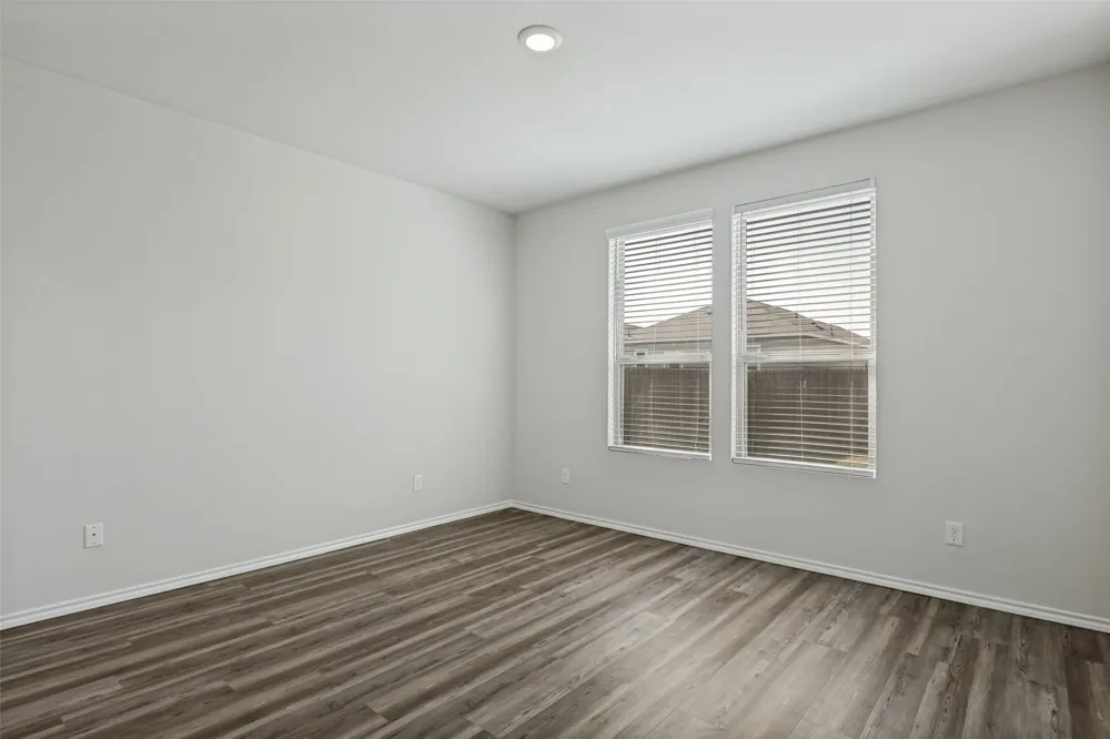 137 Miracle Drive Jarrell, TX 76537