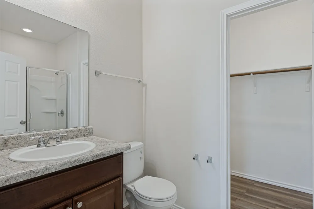 137 Miracle Drive Jarrell, TX 76537