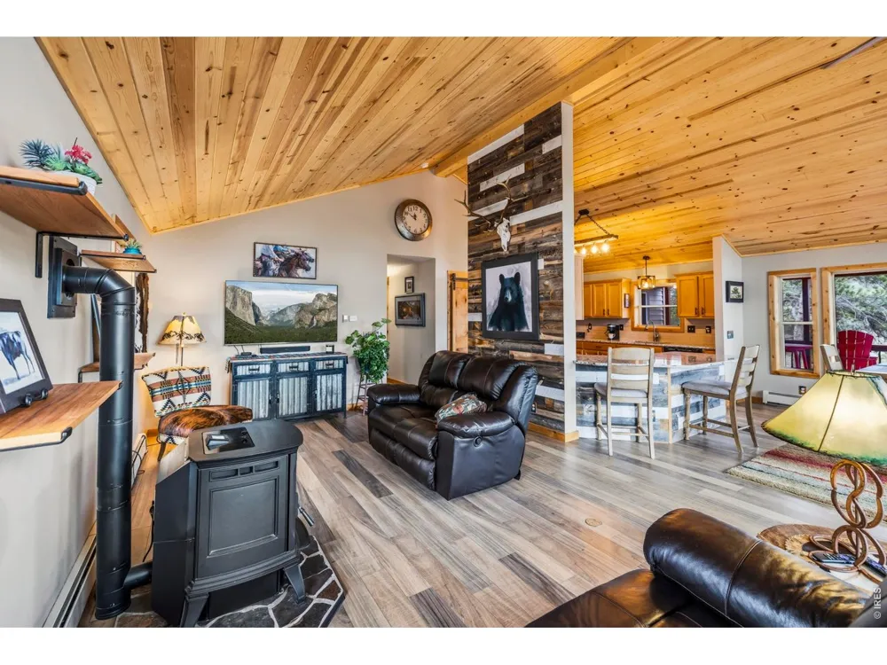 557 Red Bluff Road Livermore, CO 80536