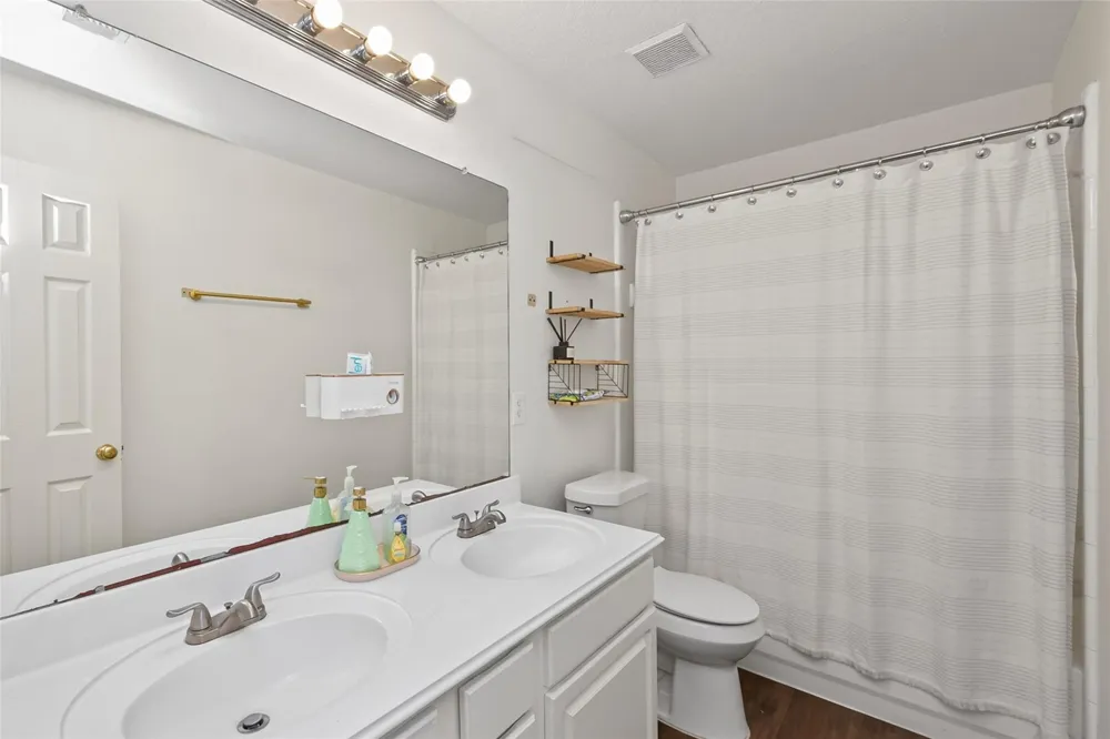 5707 Oakwell Station Court Humble, TX 77346
