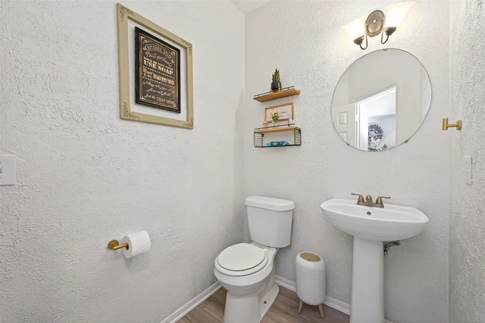 5707 Oakwell Station Court Humble, TX 77346