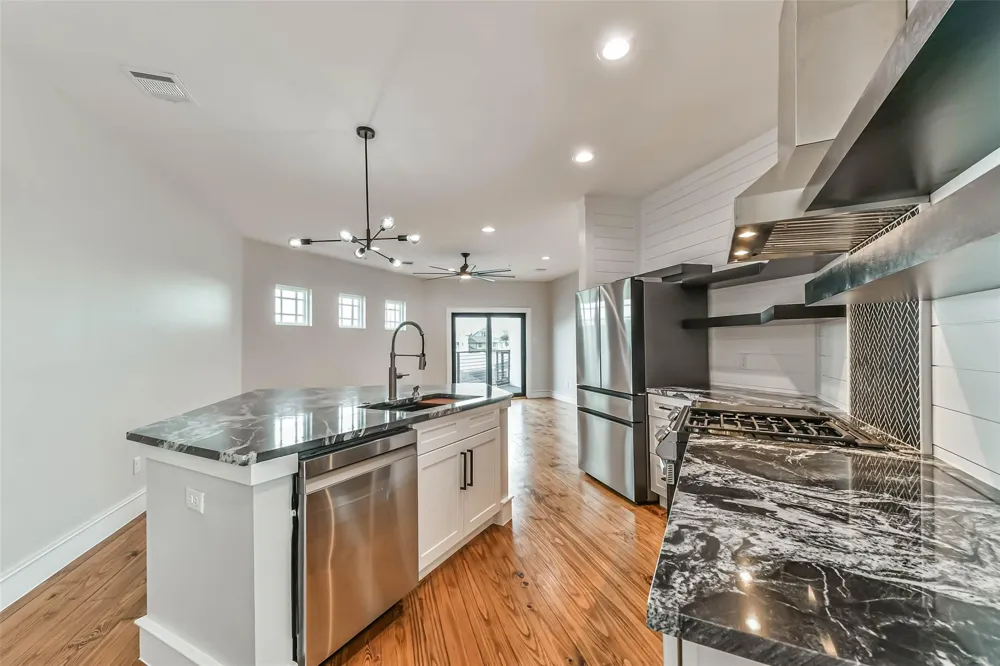 1716 23rd Street #C Galveston, TX 77550
