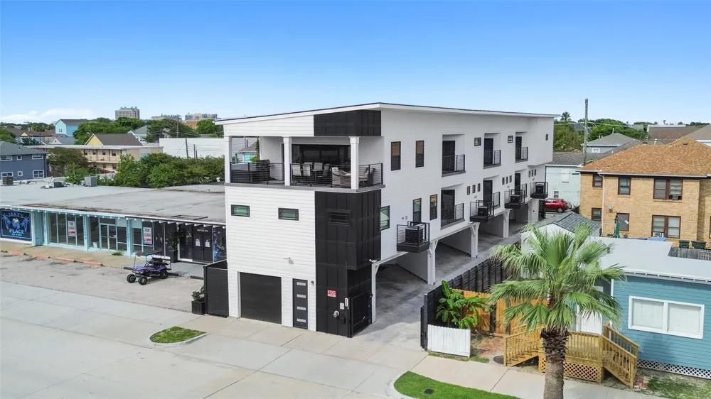 1716 23rd Street #C Galveston, TX 77550