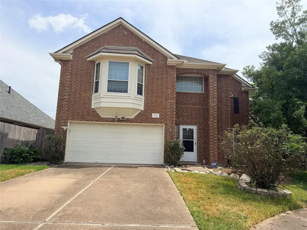 12211 Meadow Crest Court Meadows Place, TX 77477