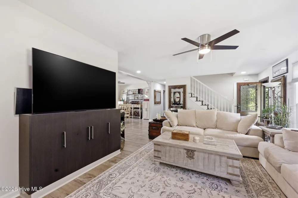 122 Line Boat Lane Swansboro, NC 28584