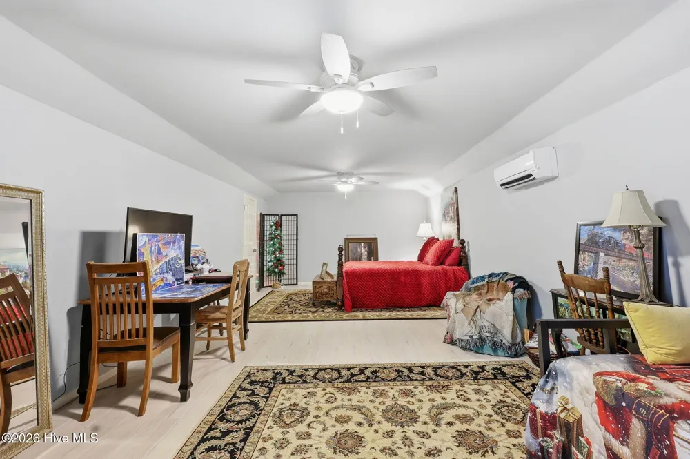 122 Line Boat Lane Swansboro, NC 28584